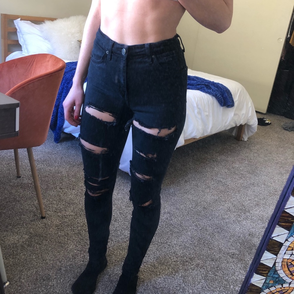 Topshop high waisted black destroyed jeans sz 28